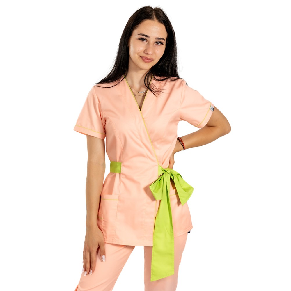 Halat de lucru pentru SPA model kimono piersica cu paspol lime si cordon cu legare tip fundita