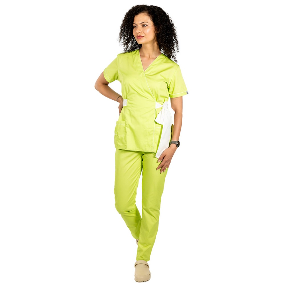 Costum de lucru pentru SPA model kimono limecu paspol alb, cordon cu legare tip fundita si pantaloni cu elastic