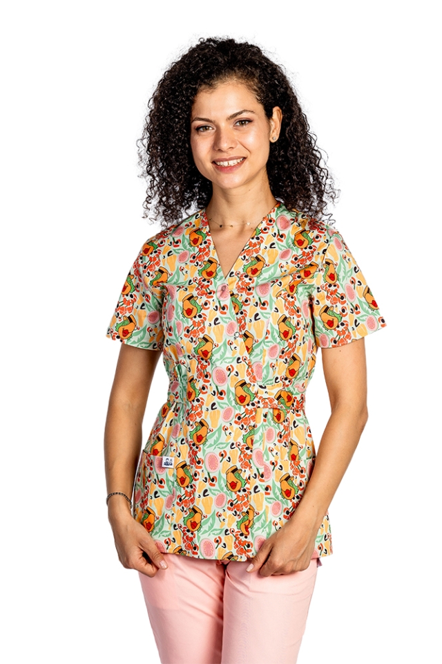 Halat de lucru pentru gradinite kimono Yago cu doua buzunare aplicate..