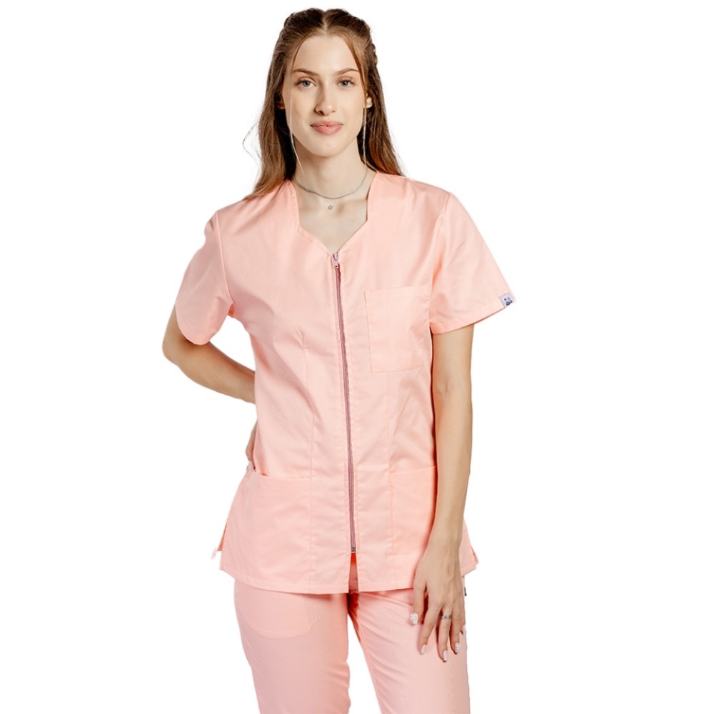 Uniforma de lucru piersica cu bluza cu fermoar cambrata, trei buzunare aplicate si pantaloni piersica cu elastic