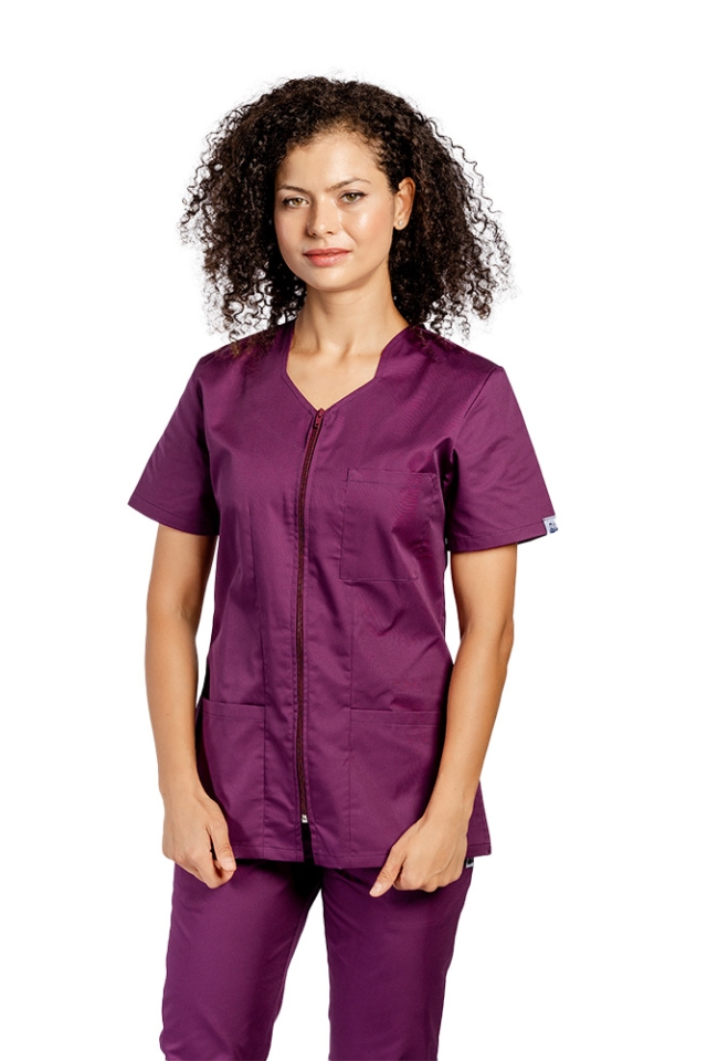 Halat de lucru pentru curatenie visina, cambrat, cu fermoar si trei buzunare aplicate