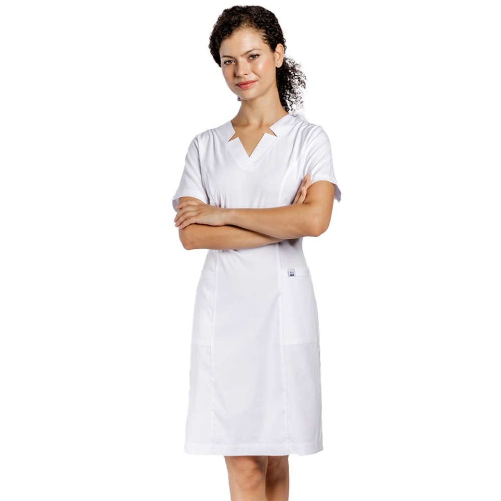 Rochie pentru SPA cu elastan alb, cu prindere cu cordon la spate si  doua buzunare aplicate