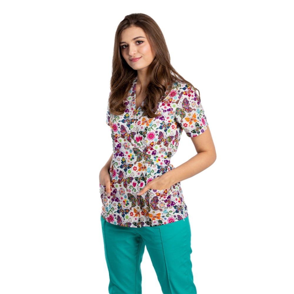 Halat de lucru pentru gradinite kimono Fantasy cu doua buzunare aplicate