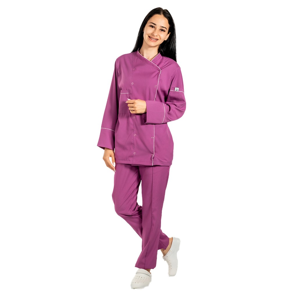 Uniforma bucatar dama magenta stretch tip tunica cu capse si pantaloni cu snur si elastic in talie