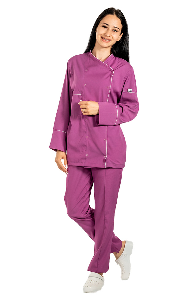 Uniforma bucatar dama magenta stretch tip tunica cu capse si pantaloni cu snur si elastic in talie
