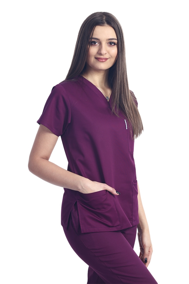 Halat de lucru visina dama cu anchior in V si trei buzunare aplicate