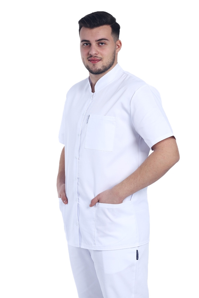 Halat de lucru pentru barbati alb cu guler tip tunica si trei buzunare