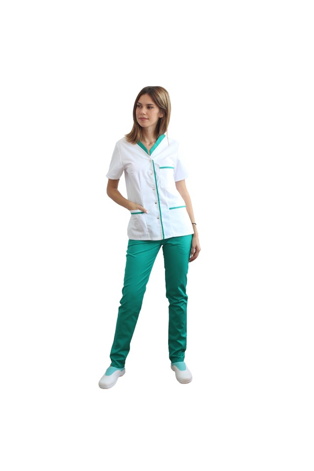 Costum de lucru pentru SPA format din bluza alb cu paspol verde si pantaloni lime cu elastic